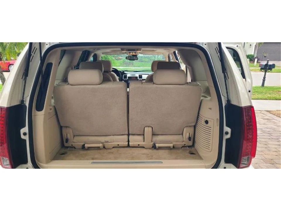 2007 Cadillac Escalade & EXT 3rd Gen - Image 15 of 25