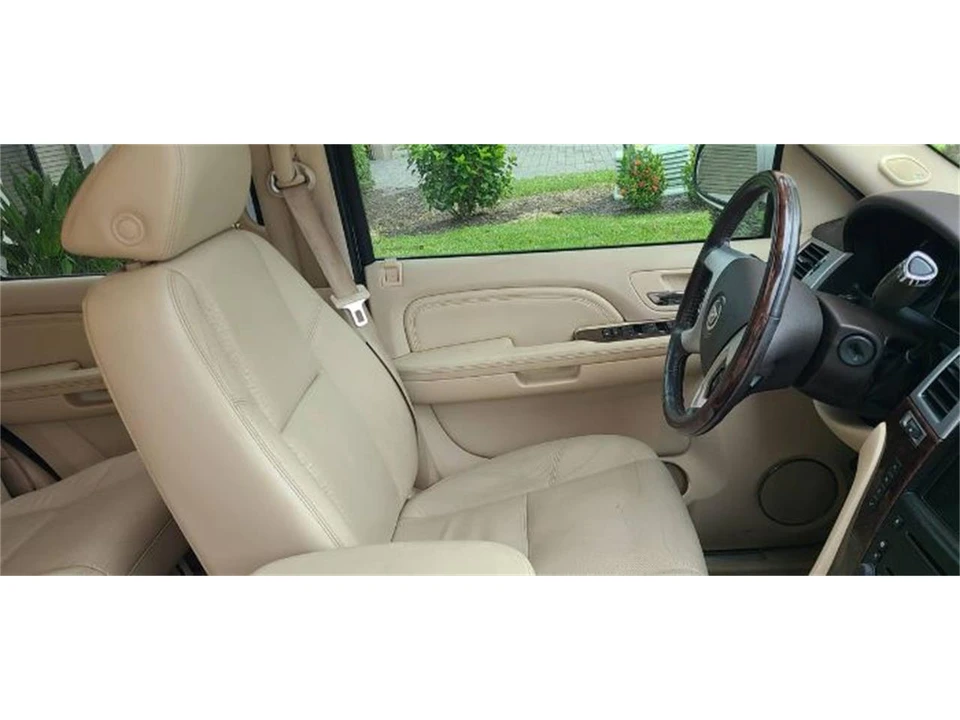 2007 Cadillac Escalade & EXT 3rd Gen - Image 11 of 25