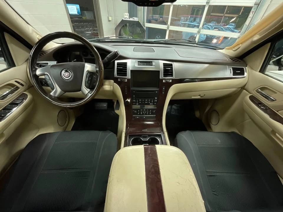 2007 Cadillac Escalade & EXT 3rd Gen - Image 14 of 19