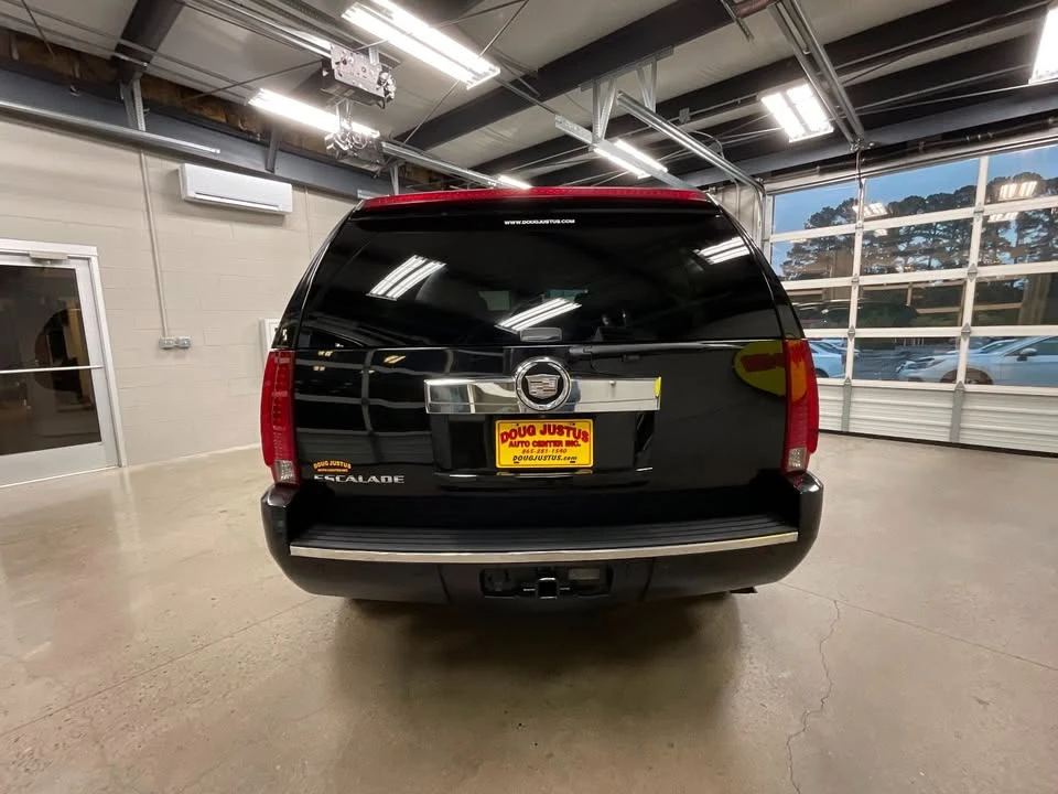 2007 Cadillac Escalade & EXT 3rd Gen - Image 4 of 19