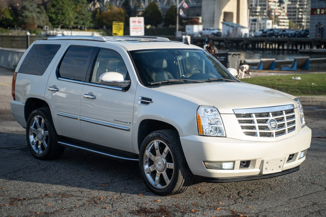 2007 Cadillac Escalade & EXT 3rd Gen - Image 4 of 31