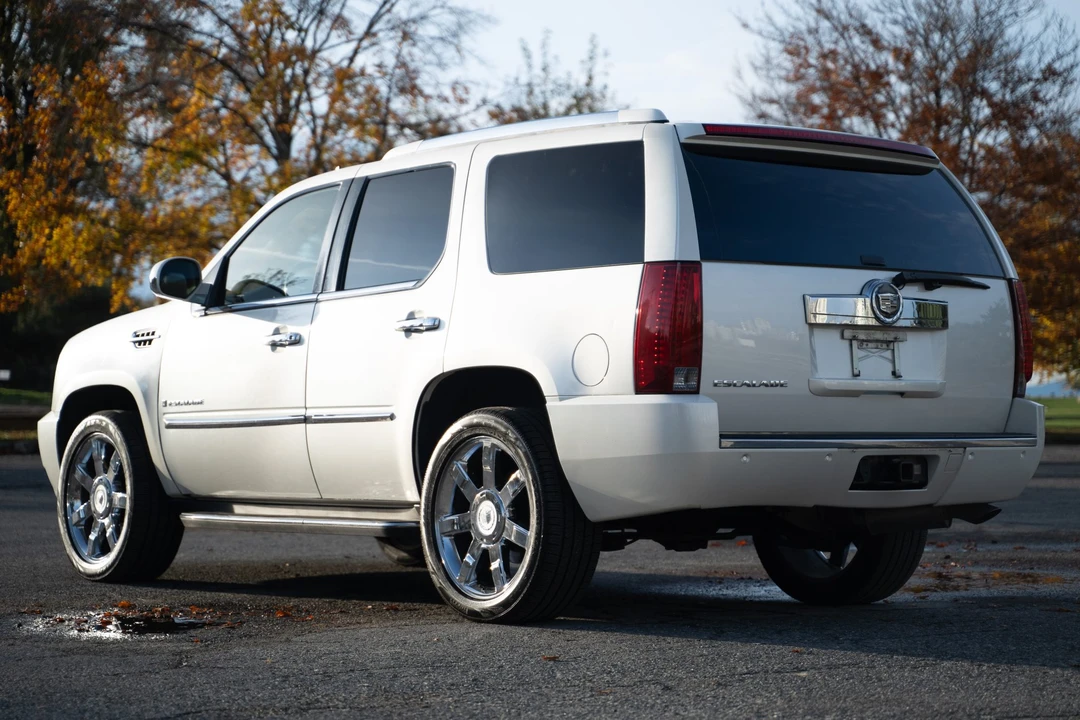 2007 Cadillac Escalade & EXT 3rd Gen - Image 16 of 31