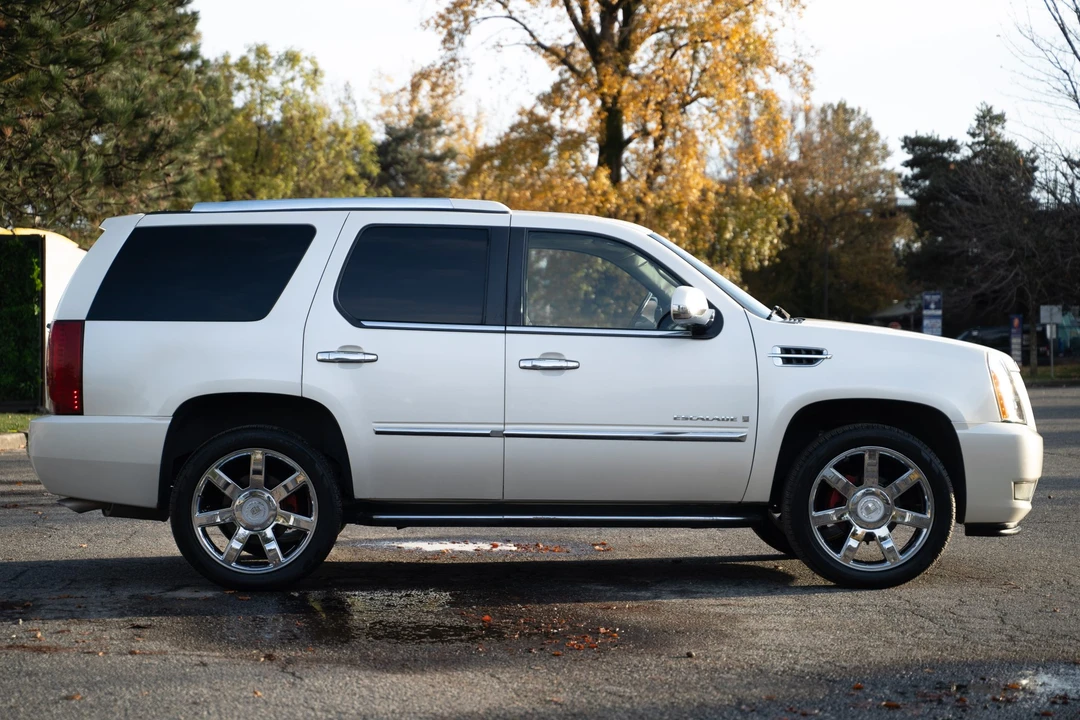2007 Cadillac Escalade & EXT 3rd Gen - Image 27 of 31