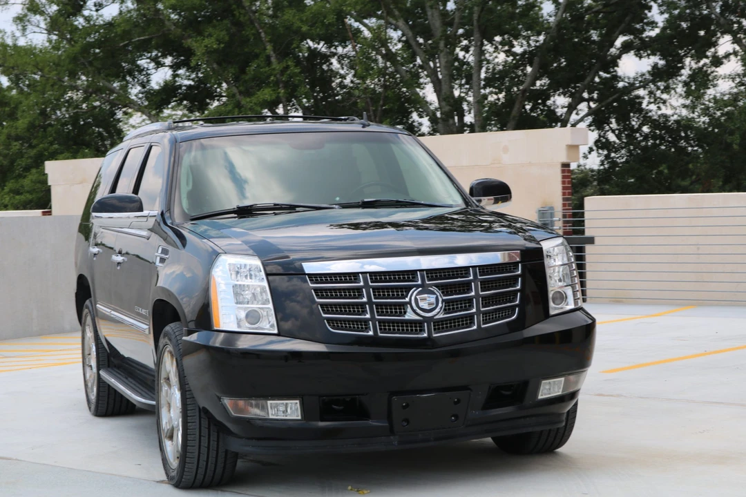 2007 Cadillac Escalade & EXT 3rd Gen - Image 11 of 31