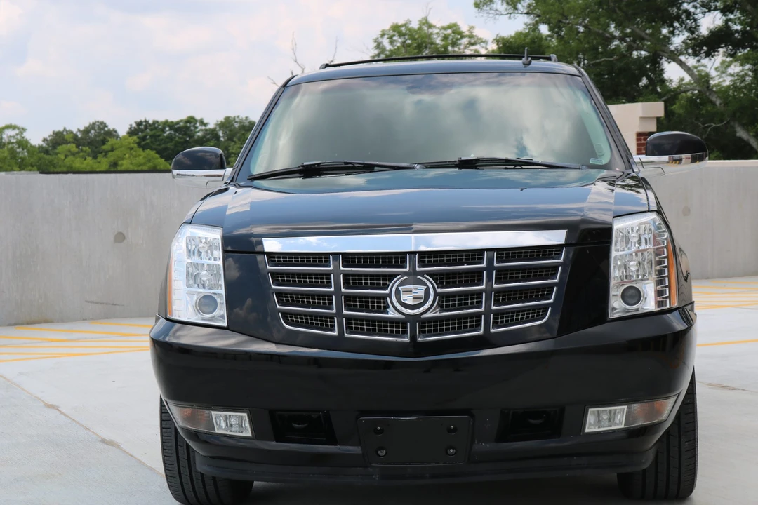 2007 Cadillac Escalade & EXT 3rd Gen - Image 6 of 31