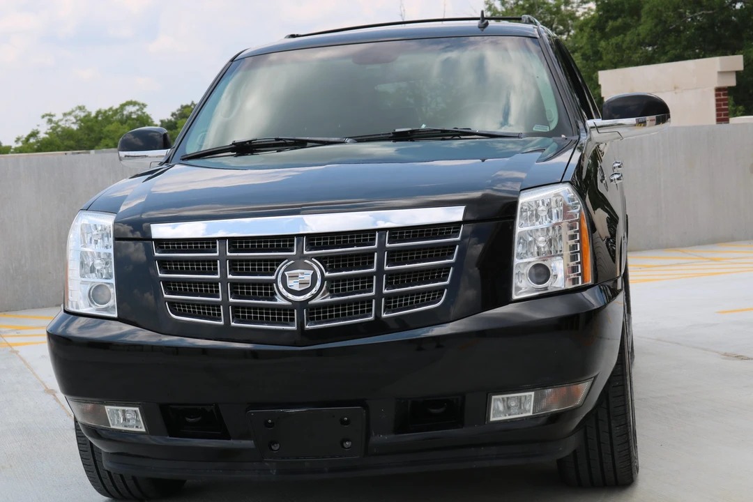 2007 Cadillac Escalade & EXT 3rd Gen - Image 4 of 31