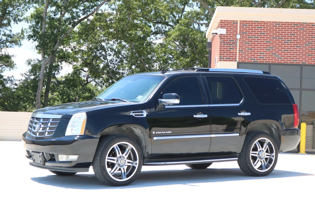 2007 Cadillac Escalade & EXT 3rd Gen - Image 5 of 31