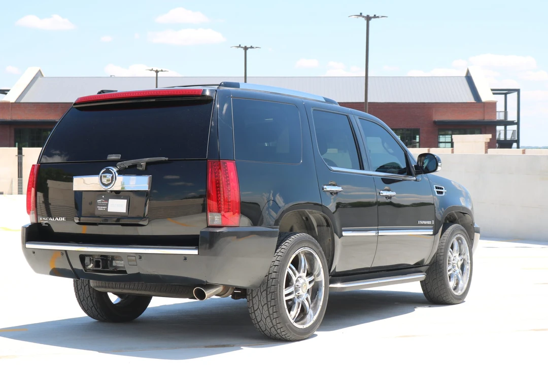 2007 Cadillac Escalade & EXT 3rd Gen - Image 14 of 31