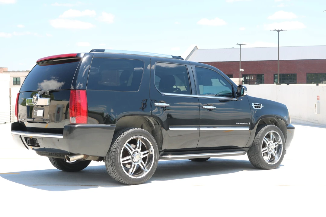 2007 Cadillac Escalade & EXT 3rd Gen - Image 16 of 31