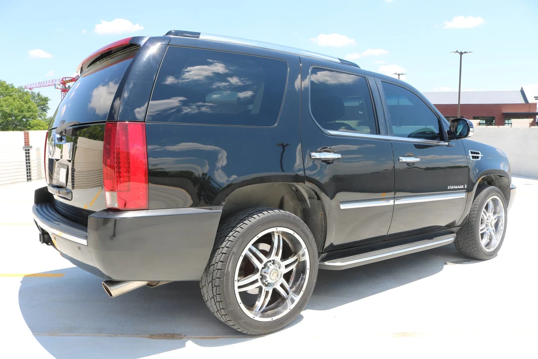 2007 Cadillac Escalade & EXT 3rd Gen - Image 15 of 31