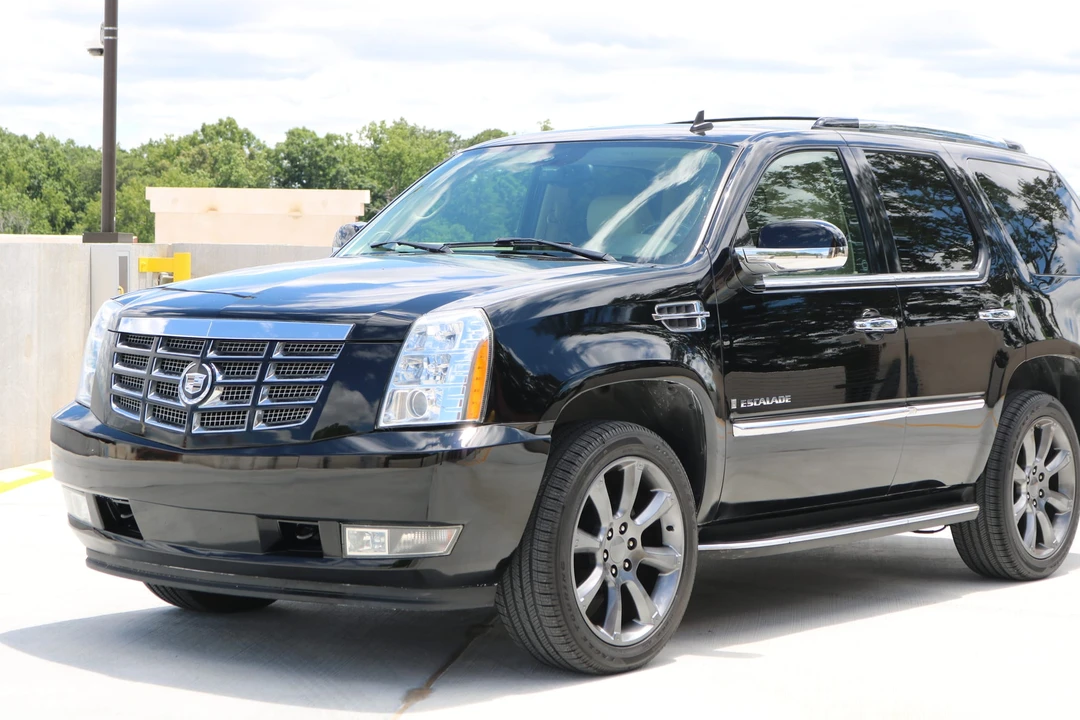 2007 Cadillac Escalade & EXT 3rd Gen - Image 6 of 31