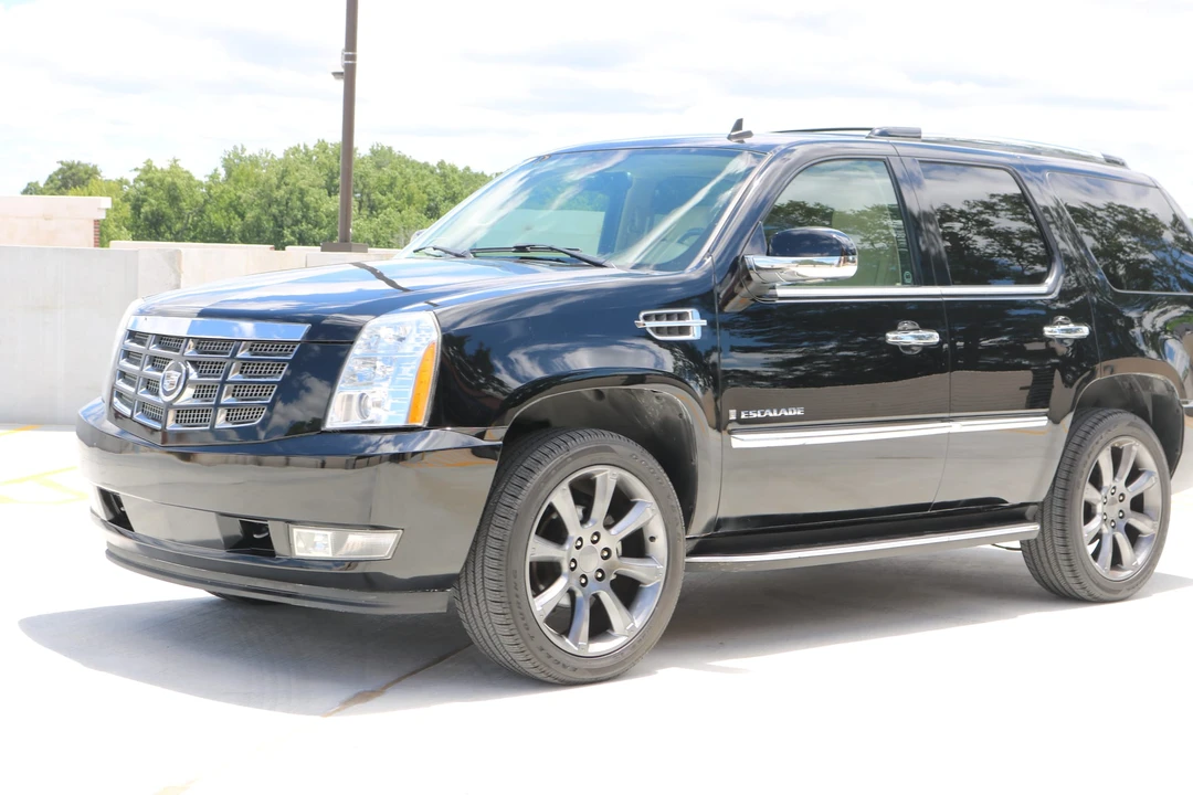 2007 Cadillac Escalade & EXT 3rd Gen - Image 9 of 31