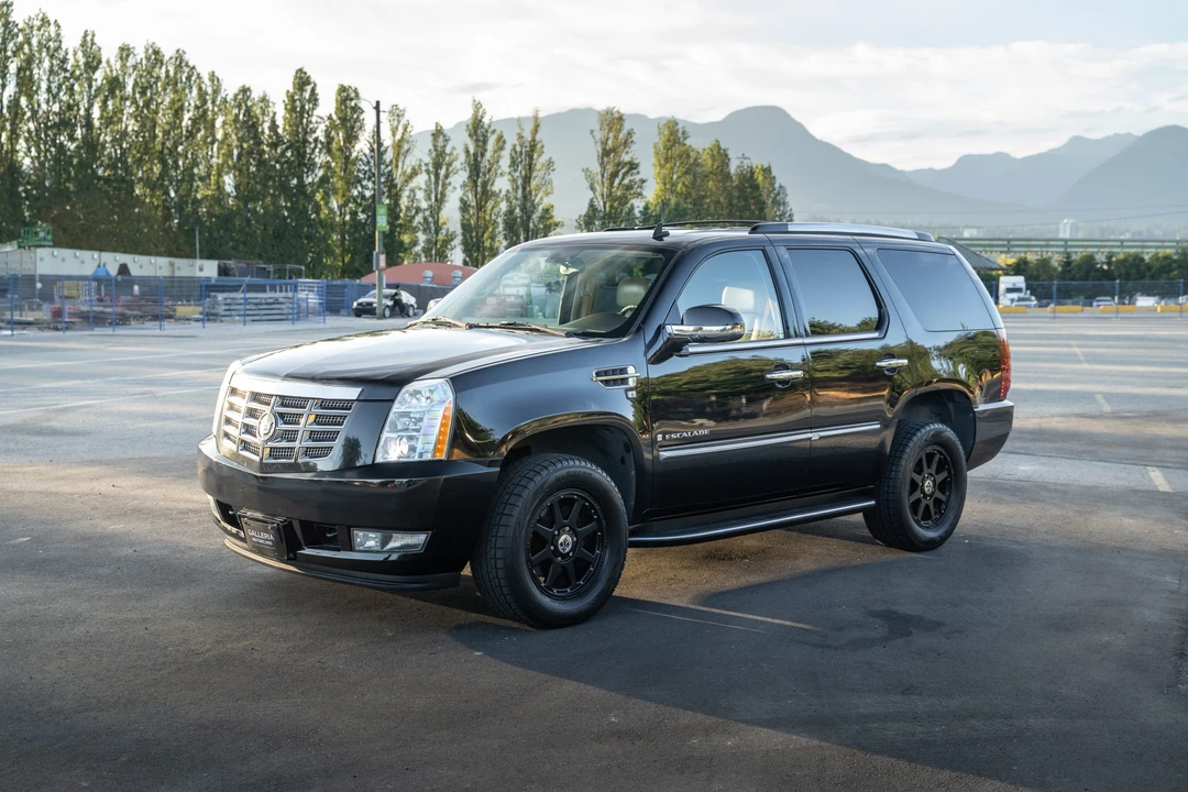 2007 Cadillac Escalade & EXT 3rd Gen - Image 7 of 31