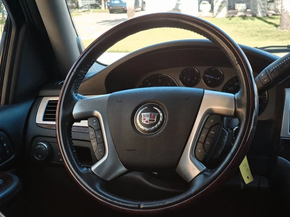2007 Cadillac Escalade & EXT 3rd Gen - Image 13 of 21