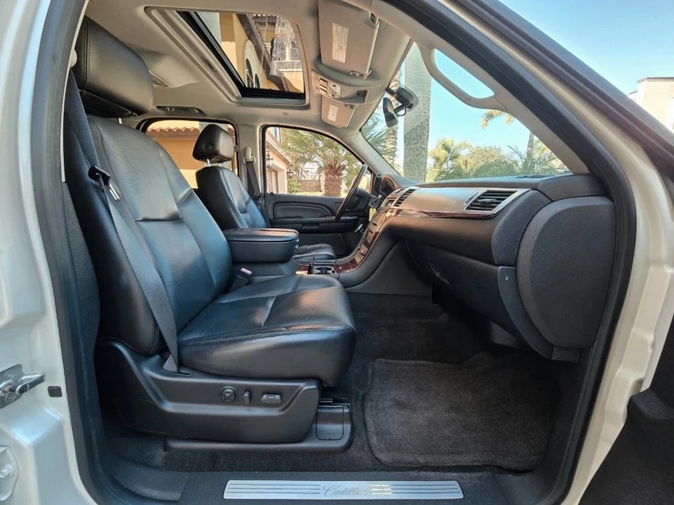 2007 Cadillac Escalade & EXT 3rd Gen - Image 21 of 21