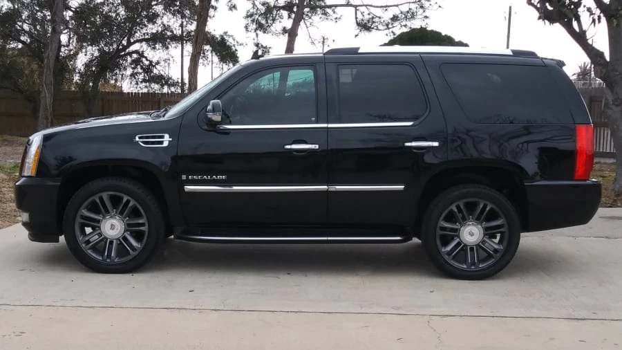 2007 Cadillac Escalade & EXT 3rd Gen - Image 2 of 15