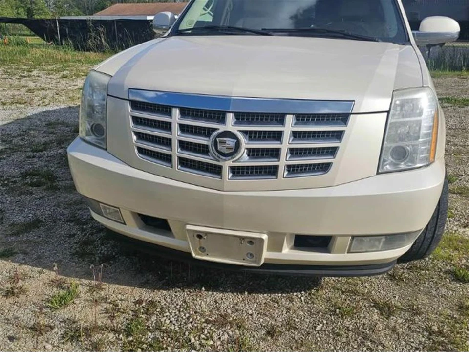 2007 Cadillac Escalade & EXT 3rd Gen - Image 10 of 15