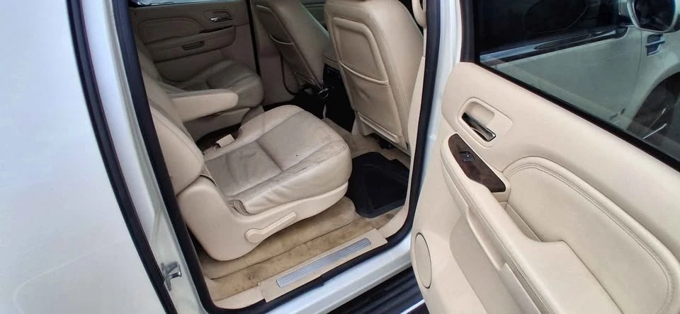 2007 Cadillac Escalade & EXT 3rd Gen - Image 8 of 9