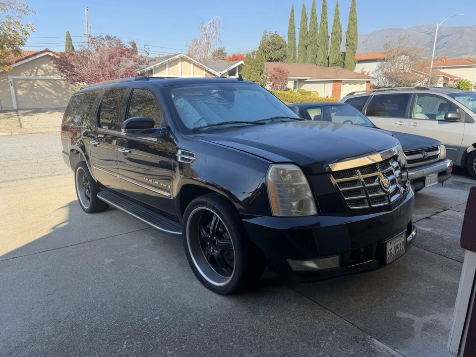 2007 Cadillac Escalade & EXT 3rd Gen - Image 4 of 5