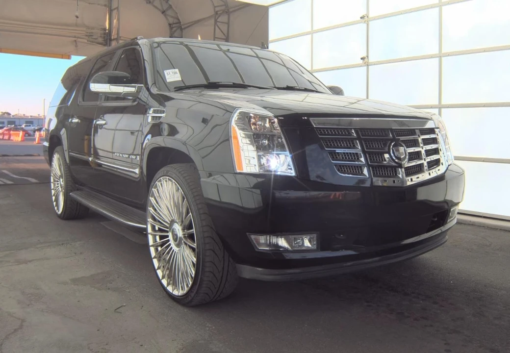 2007 Cadillac Escalade & EXT 3rd Gen - Image 6 of 12