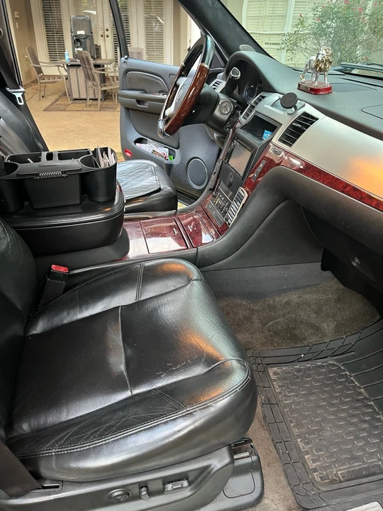 2007 Cadillac Escalade & EXT 3rd Gen - Image 19 of 21