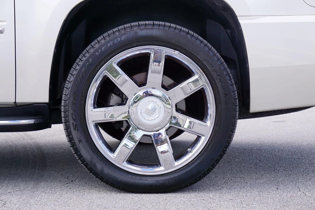 2007 Cadillac Escalade & EXT 3rd Gen - Image 24 of 31