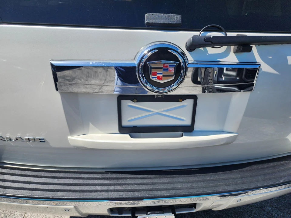 2007 Cadillac Escalade & EXT 3rd Gen - Image 16 of 31