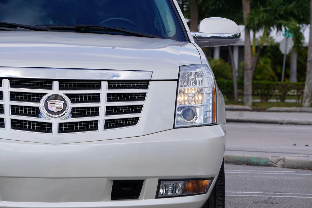 2007 Cadillac Escalade & EXT 3rd Gen - Image 13 of 31