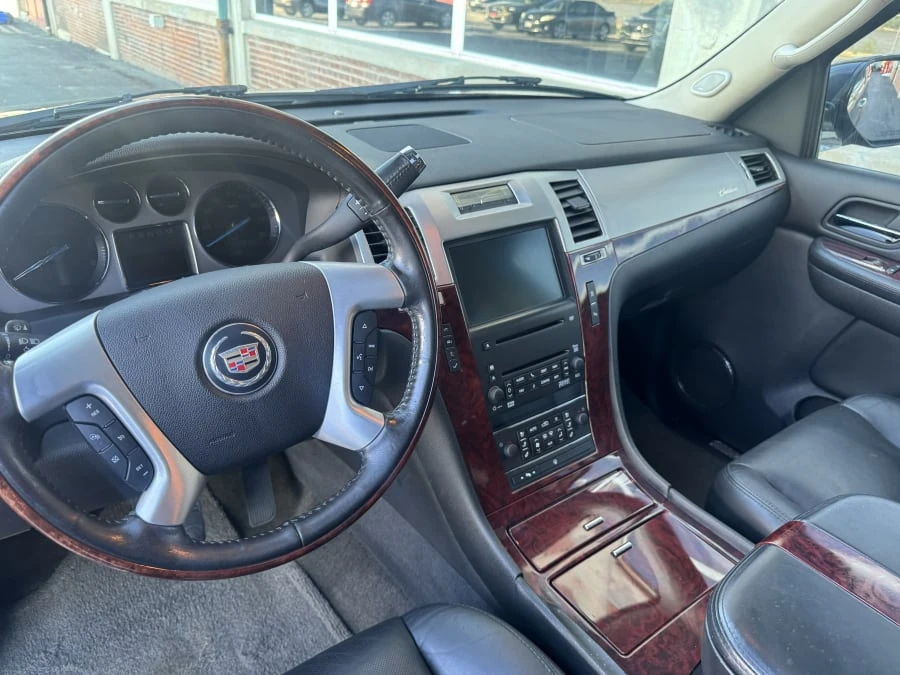 2007 Cadillac Escalade & EXT 3rd Gen - Image 7 of 10
