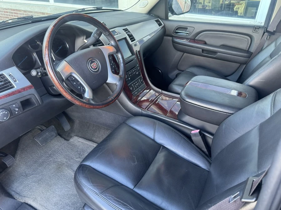 2007 Cadillac Escalade & EXT 3rd Gen - Image 4 of 10