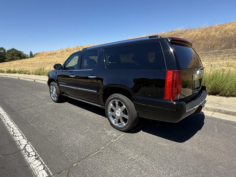 2007 Cadillac Escalade & EXT 3rd Gen - Image 13 of 31