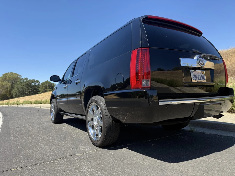 2007 Cadillac Escalade & EXT 3rd Gen - Image 15 of 31