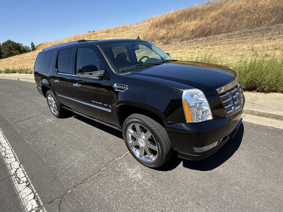 2007 Cadillac Escalade & EXT 3rd Gen - Image 24 of 31