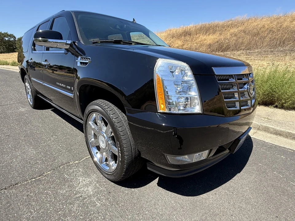 2007 Cadillac Escalade & EXT 3rd Gen - Image 27 of 31