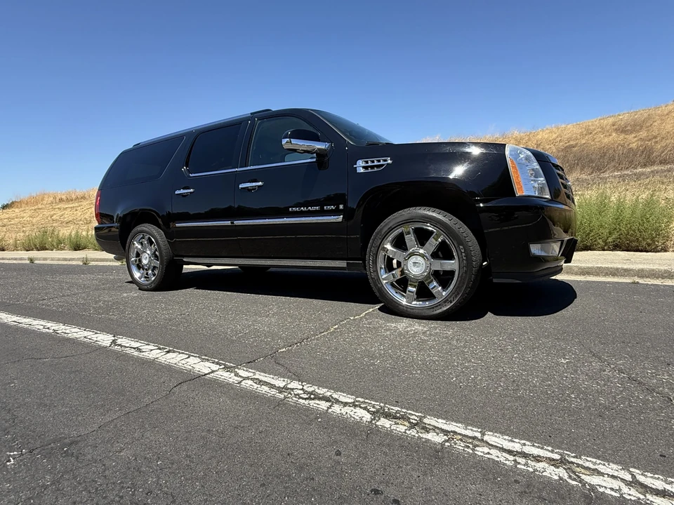 2007 Cadillac Escalade & EXT 3rd Gen - Image 22 of 31