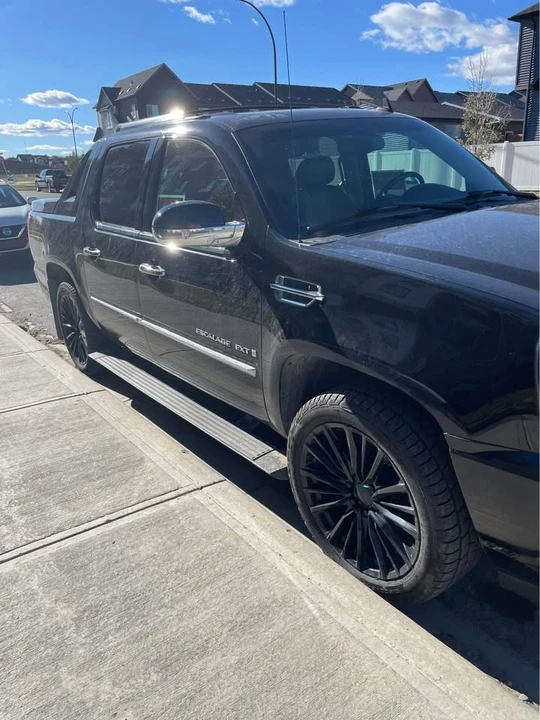 2007 Cadillac Escalade & EXT 3rd Gen - Image 5 of 8