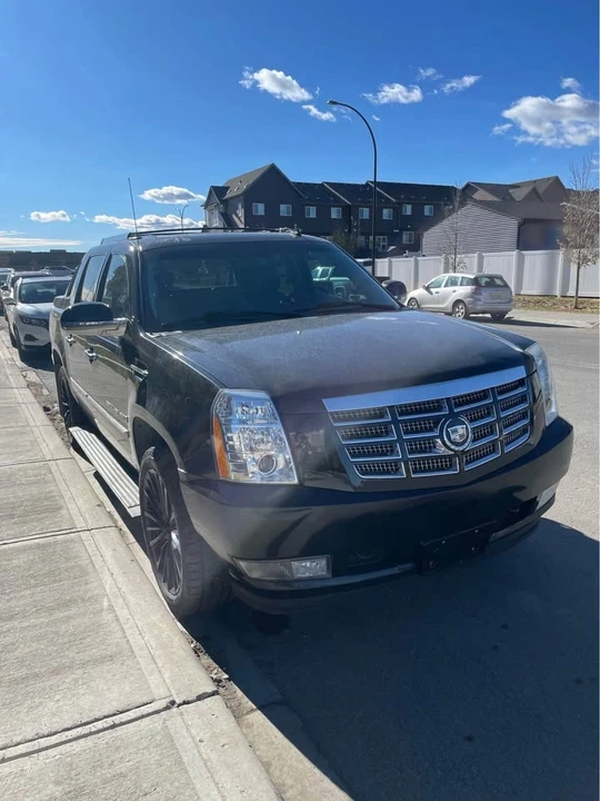 2007 Cadillac Escalade & EXT 3rd Gen - Image 4 of 8
