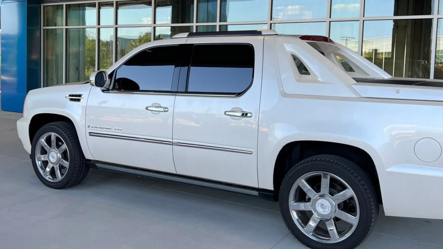 2007 Cadillac Escalade & EXT 3rd Gen - Image 13 of 19