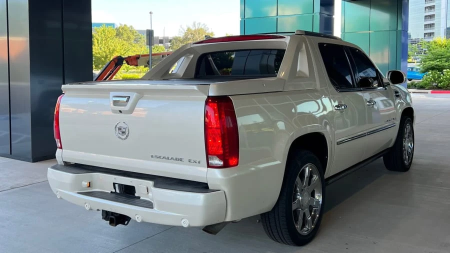 2007 Cadillac Escalade & EXT 3rd Gen - Image 17 of 19