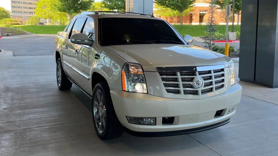 2007 Cadillac Escalade & EXT 3rd Gen - Image 18 of 19