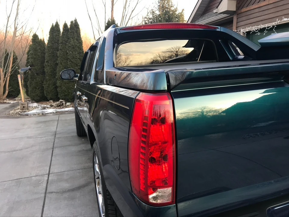 2007 Cadillac Escalade & EXT 3rd Gen - Image 8 of 20