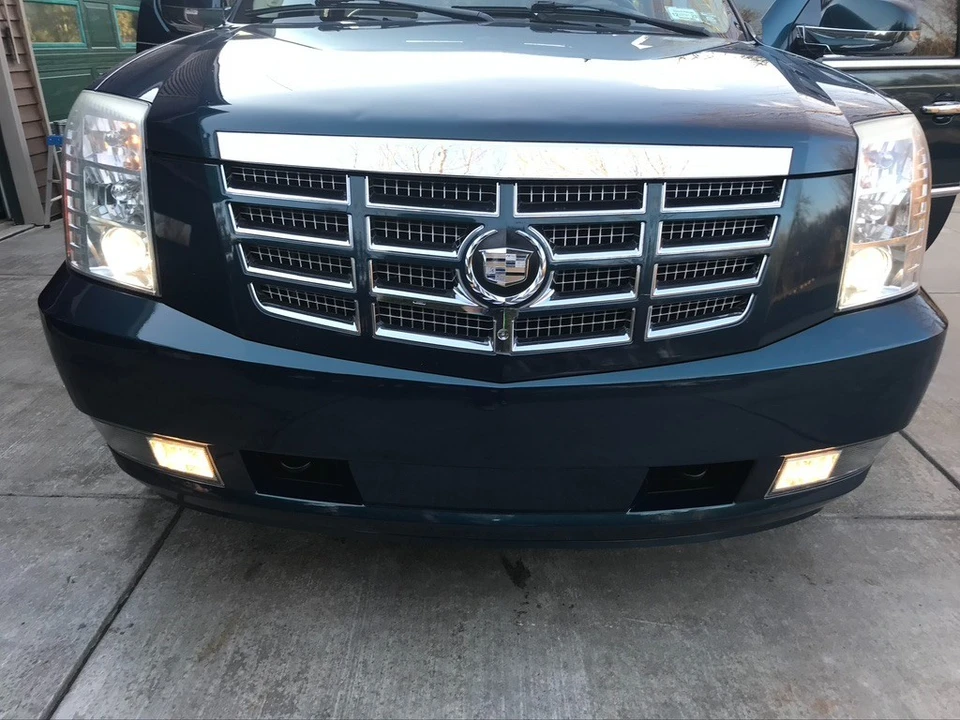 2007 Cadillac Escalade & EXT 3rd Gen - Image 3 of 20