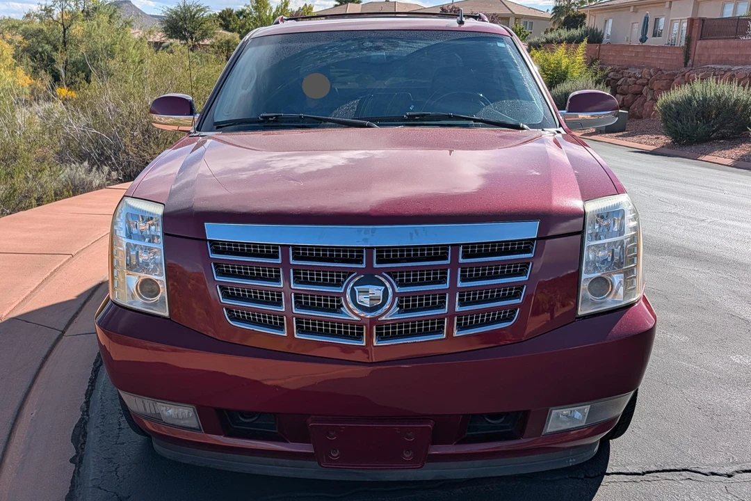 2007 Cadillac Escalade & EXT 3rd Gen - Image 2 of 31