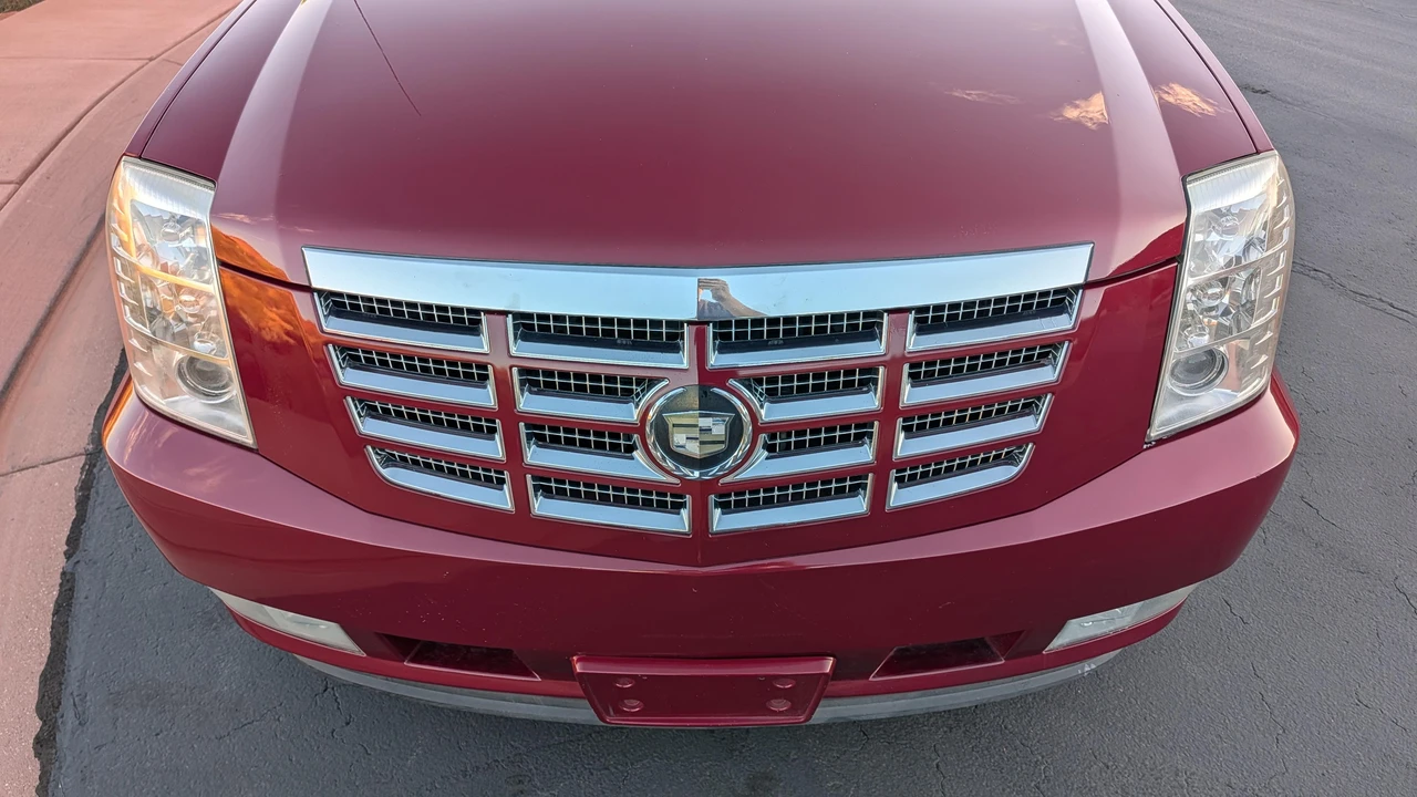 2007 Cadillac Escalade & EXT 3rd Gen - Image 11 of 31