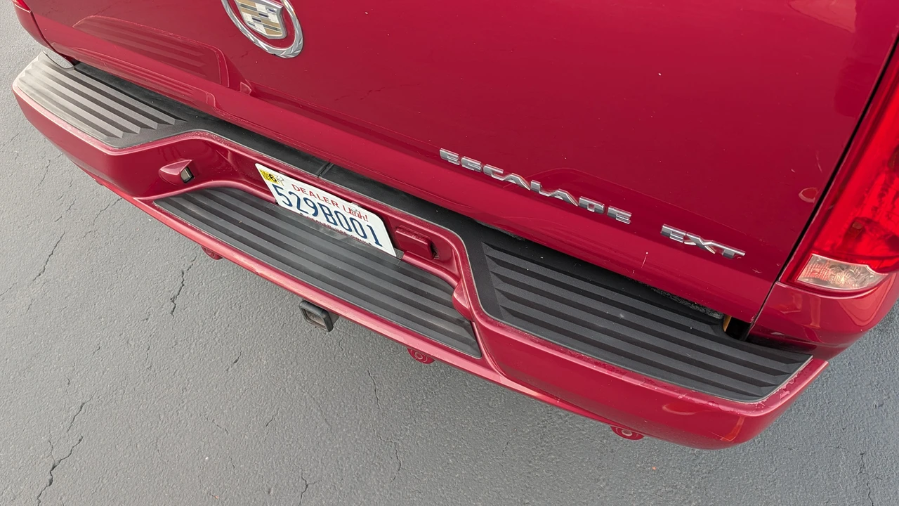 2007 Cadillac Escalade & EXT 3rd Gen - Image 24 of 31