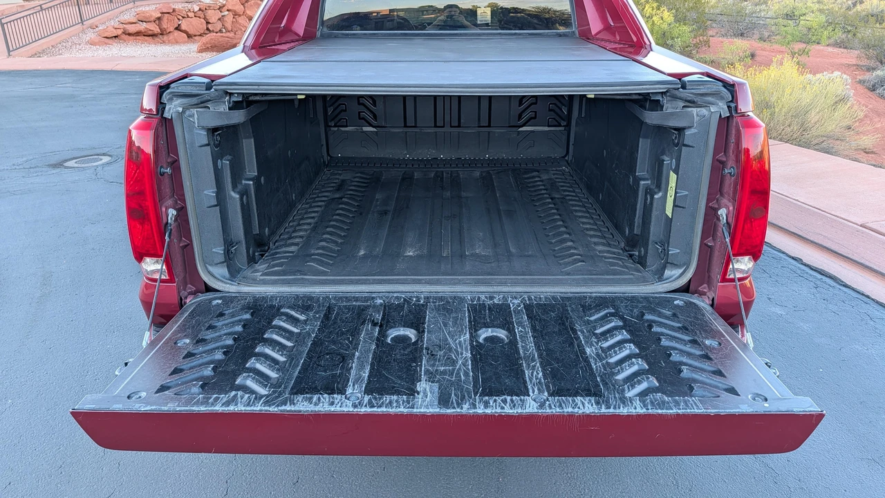 2007 Cadillac Escalade & EXT 3rd Gen - Image 20 of 31