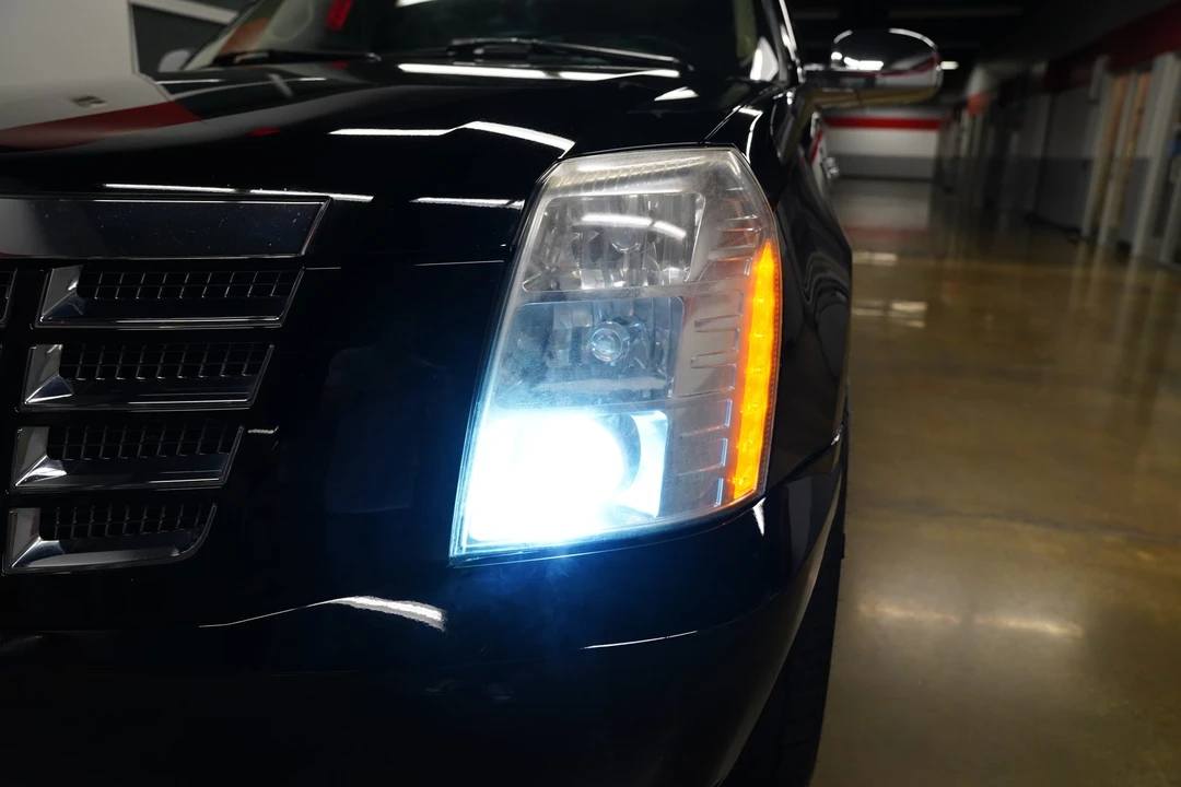 2007 Cadillac Escalade & EXT 3rd Gen - Image 30 of 31