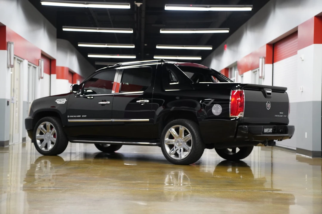 2007 Cadillac Escalade & EXT 3rd Gen - Image 4 of 31