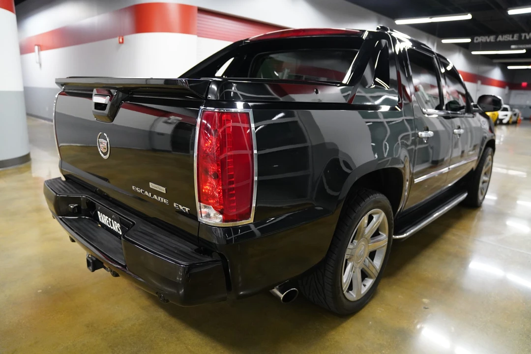 2007 Cadillac Escalade & EXT 3rd Gen - Image 6 of 31