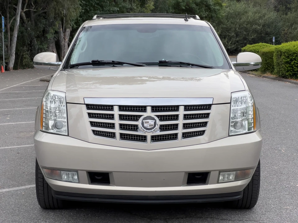 2007 Cadillac Escalade & EXT 3rd Gen - Image 9 of 31